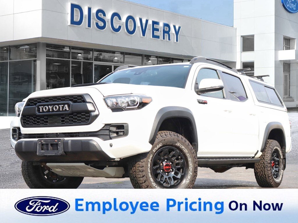 2018 Toyota Tacoma TRD PRO | 4X4 | 3.5L | Manual | NAV | LEATHER