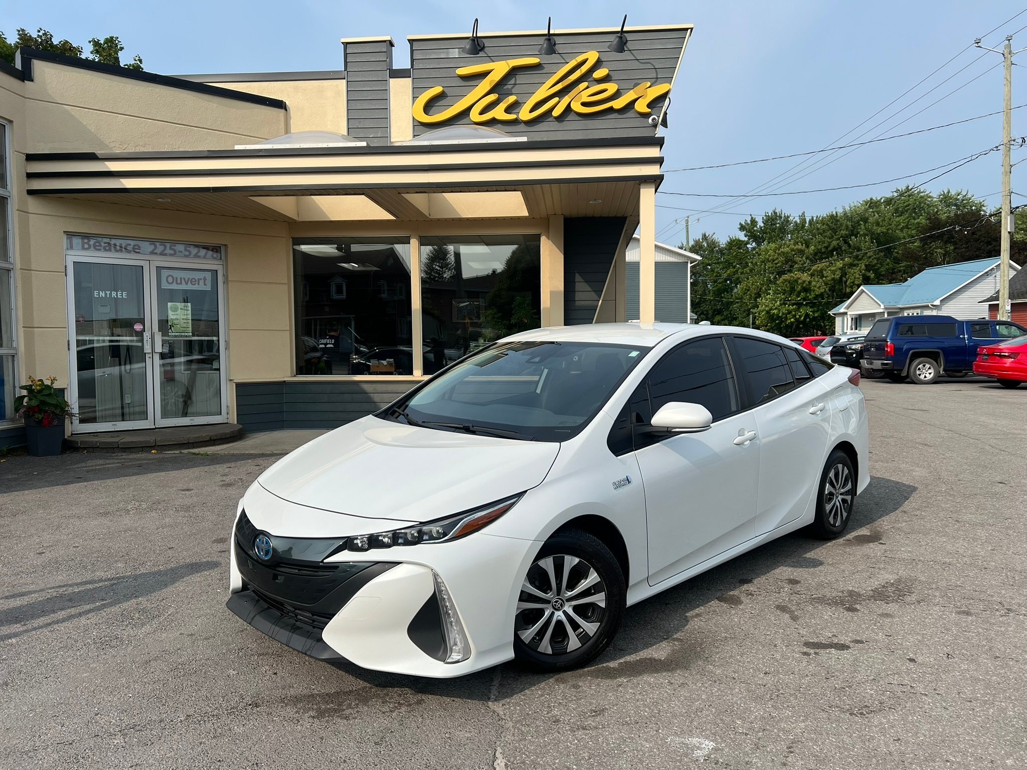 2022 Toyota Prius Prime LE