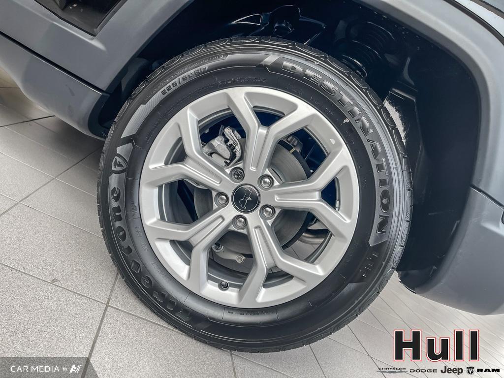2025 Jeep Compass North, Toronto, Cash