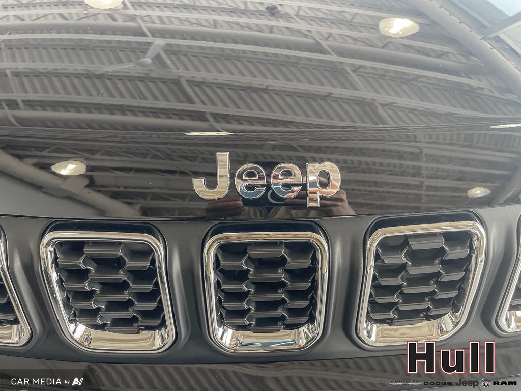 2025 Jeep Compass North, Toronto, Cash