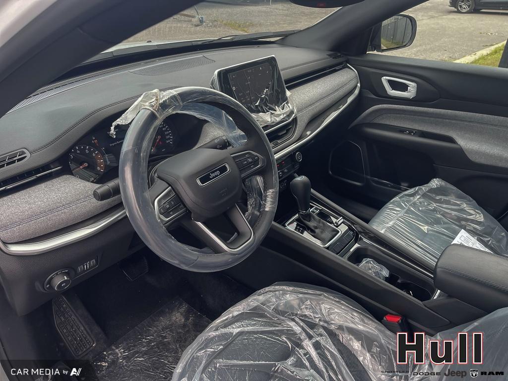 2025 Jeep Compass North, 多伦多, 全款车