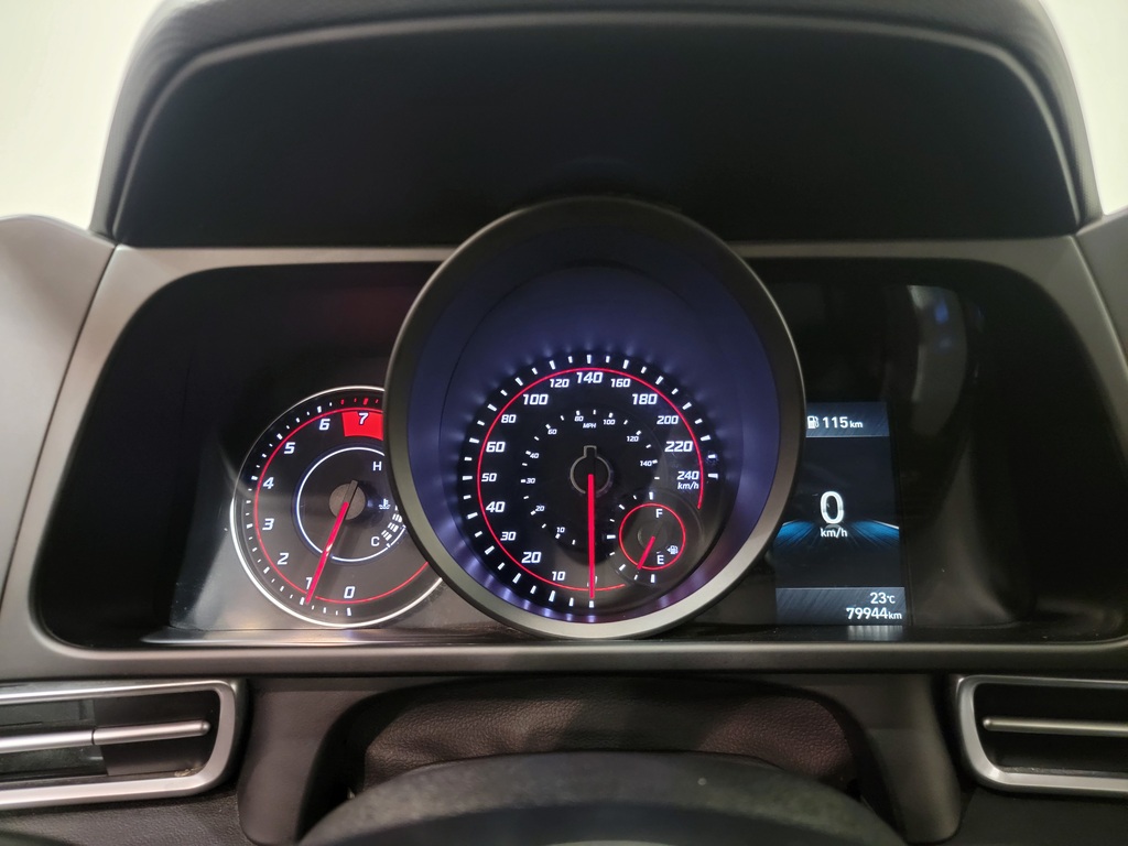 Hyundai Elantra 2022