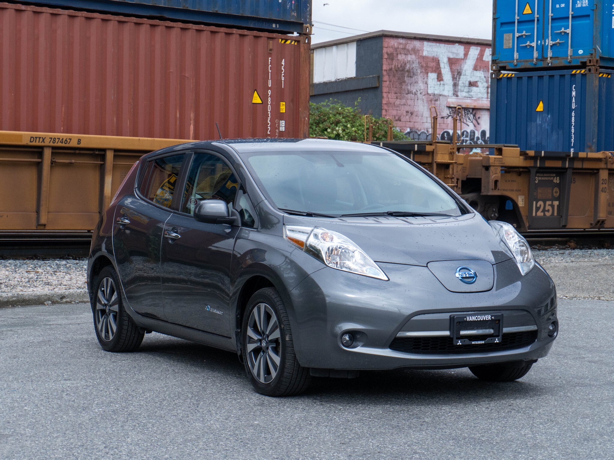 2016 Nissan LEAF
