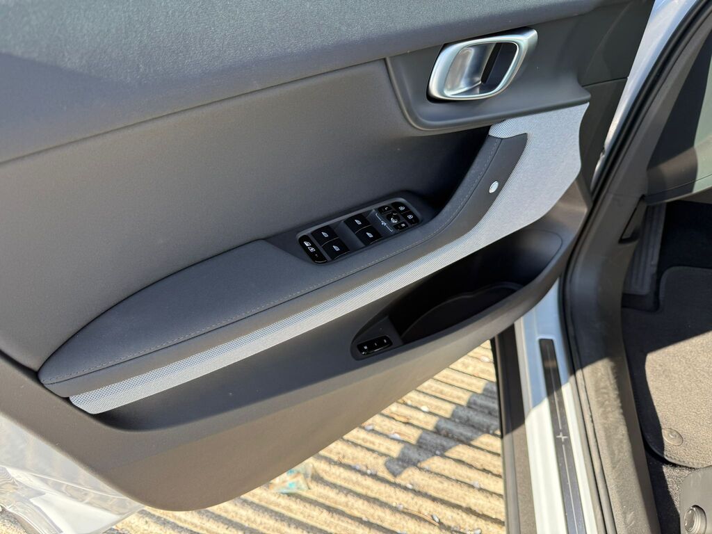 2024 Polestar 2 Long Range Dual Motor Plus, Vancouver, Cash