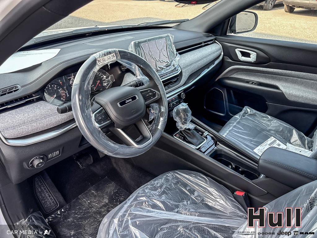 2025 Jeep Compass North, 多伦多, 全款车