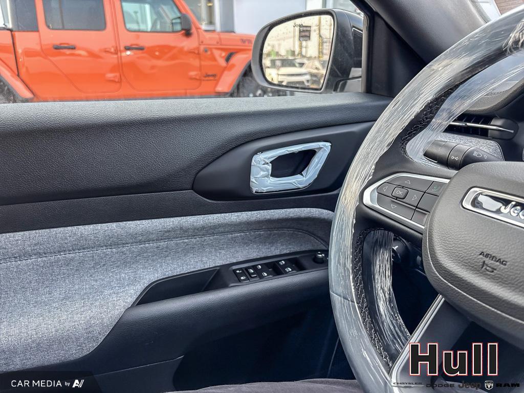 2025 Jeep Compass North, 多伦多, 全款车