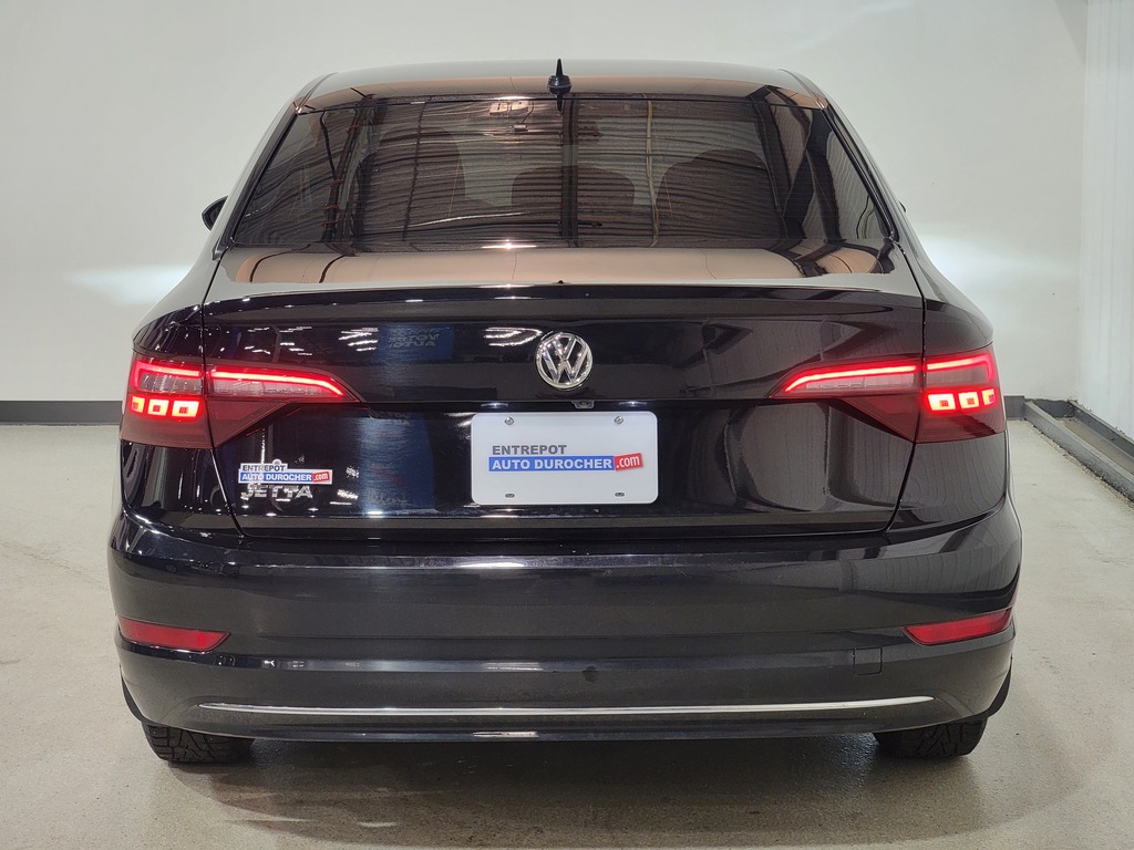 Volkswagen Jetta 2020