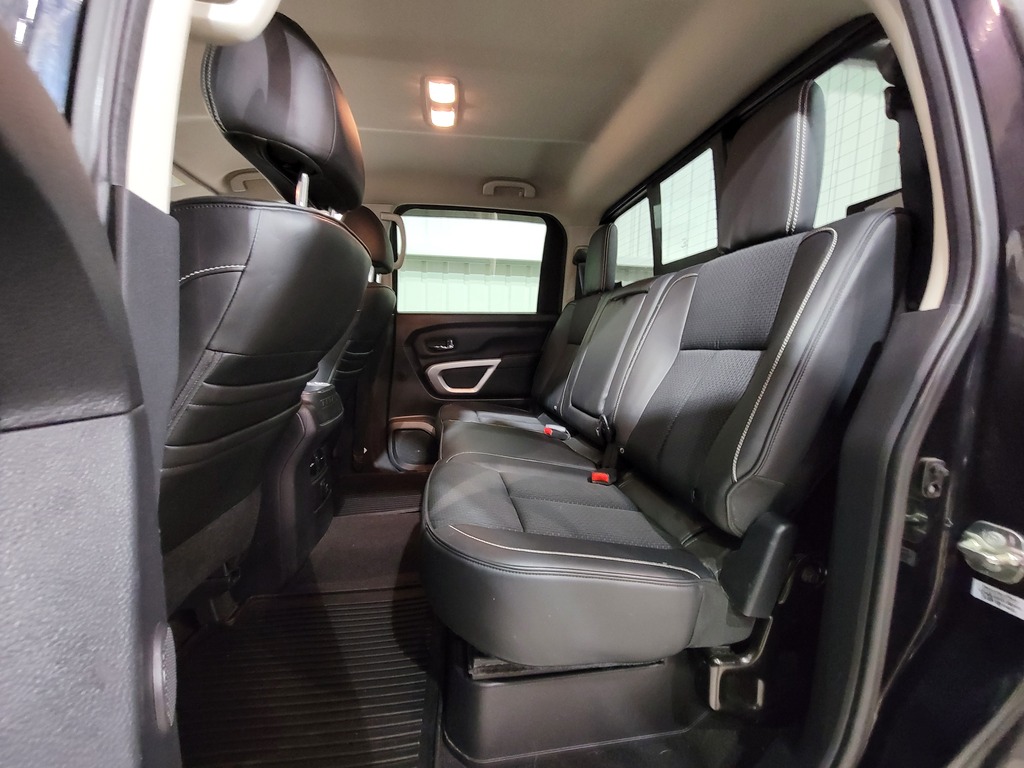 Nissan Titan 2017
