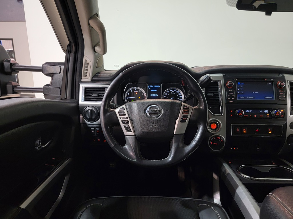Nissan Titan 2017