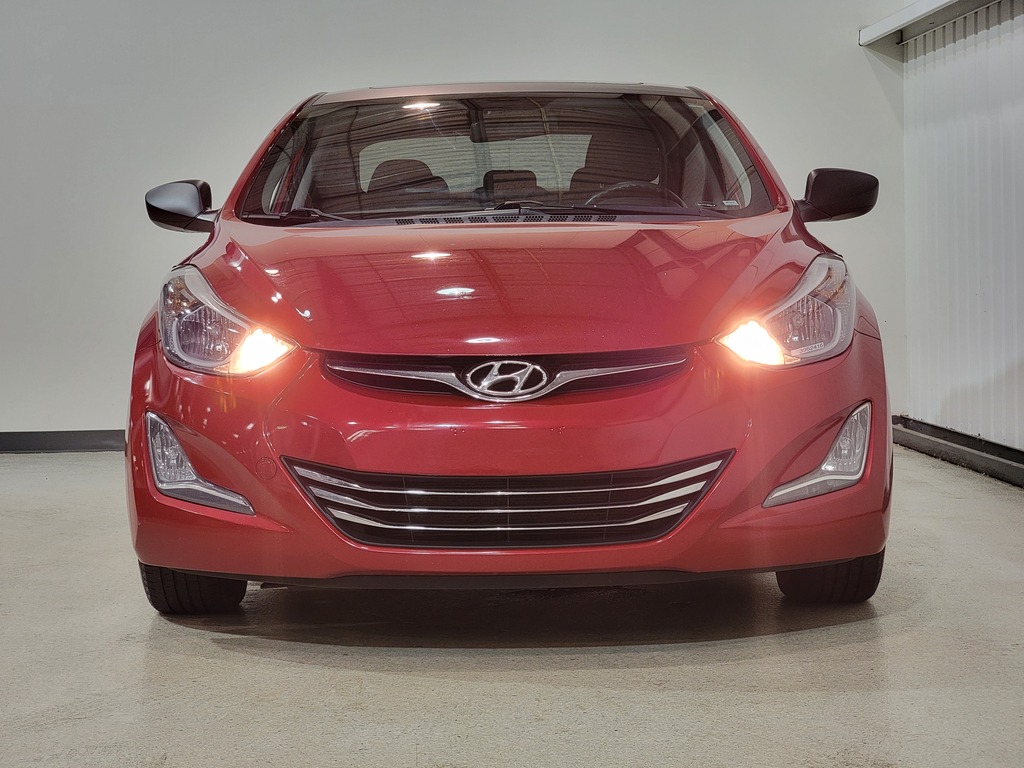 Hyundai Elantra 2015