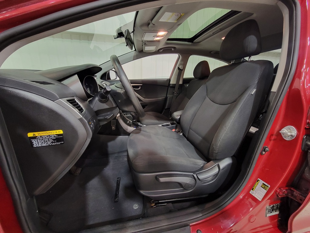 Hyundai Elantra 2015