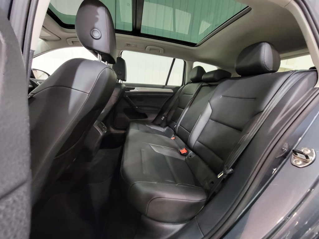 Volkswagen Golf SportWagen 2017