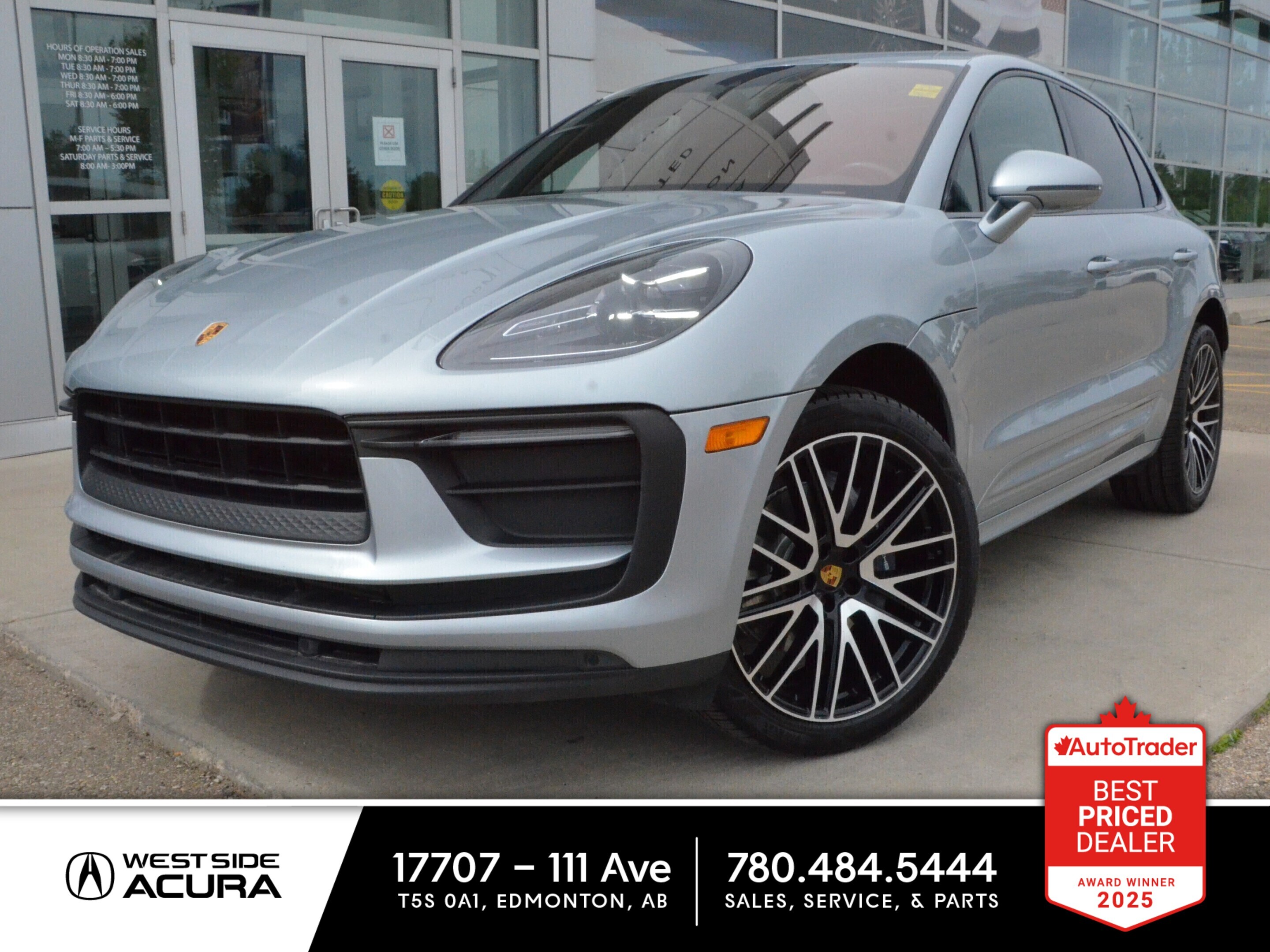 2022 Porsche Macan AWD