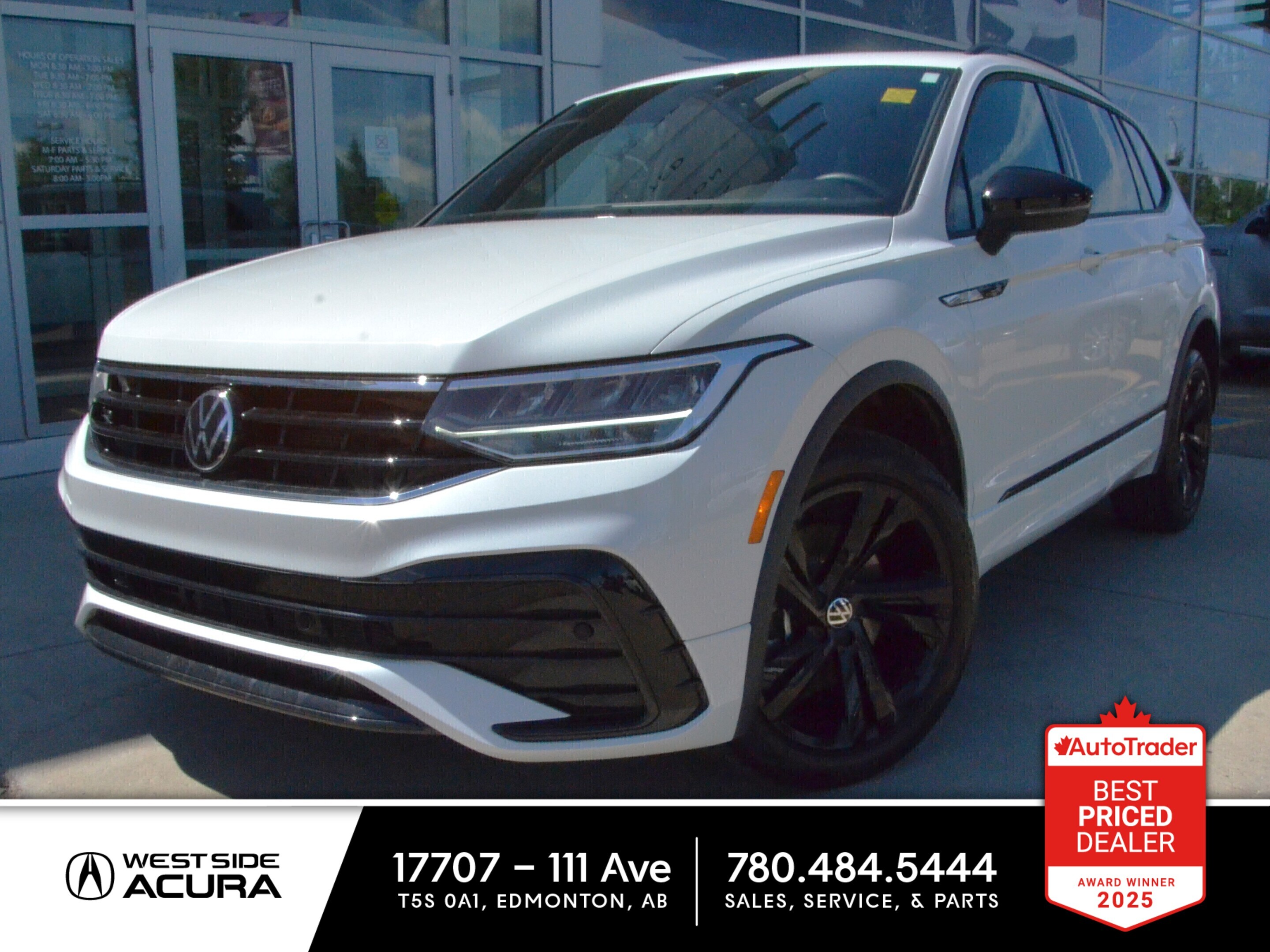 2023 Volkswagen Tiguan Comfortline R-Line Black Edition