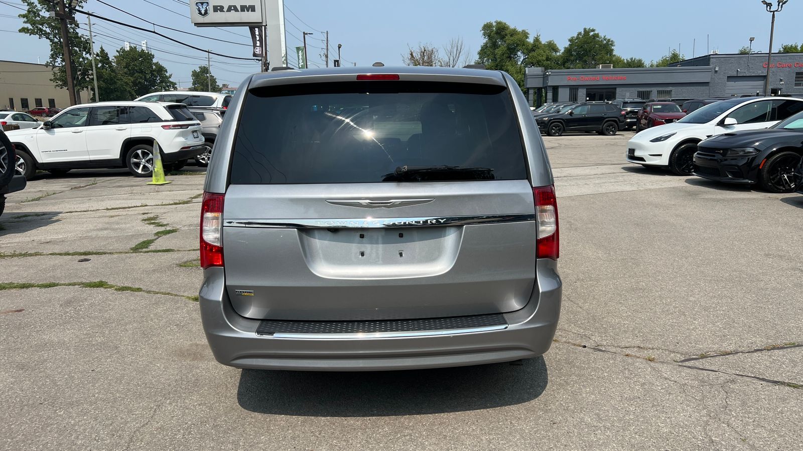 2016 CHRYSLER TOWN & COUNTRY