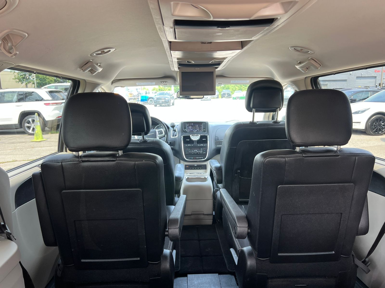 2016 CHRYSLER TOWN & COUNTRY