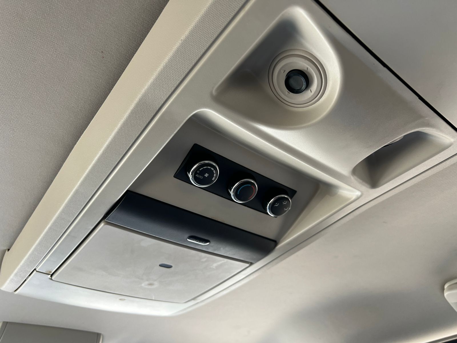 2016 CHRYSLER TOWN & COUNTRY