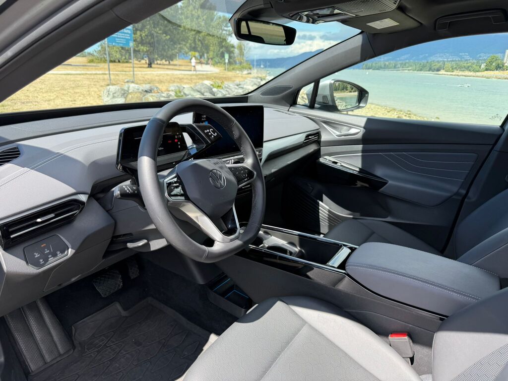 2023 Volkswagen ID.4 Pro, Vancouver, Cash