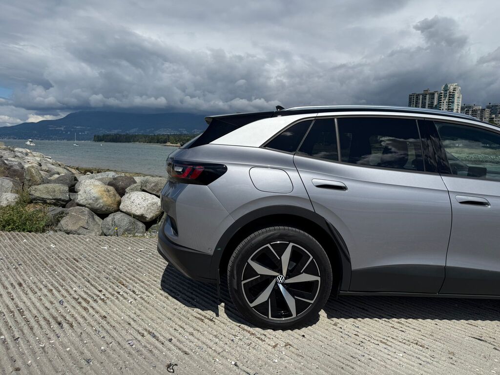 2023 Volkswagen ID.4 Pro, Vancouver, Cash