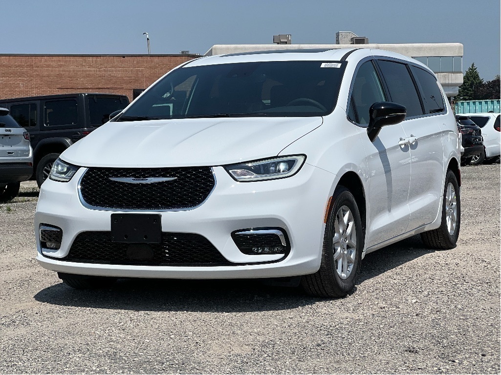 2025 Chrysler Pacifica