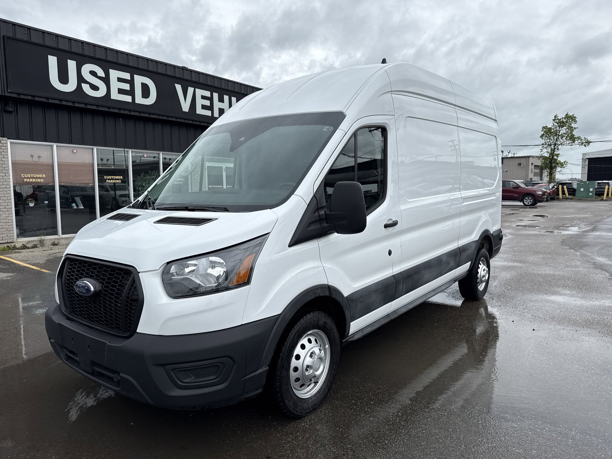 2024 Ford Transit Cargo Van