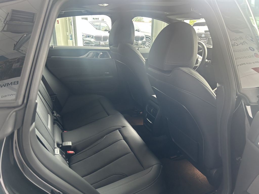 2024 BMW i4 xDrive40, 温哥华, 全款车
