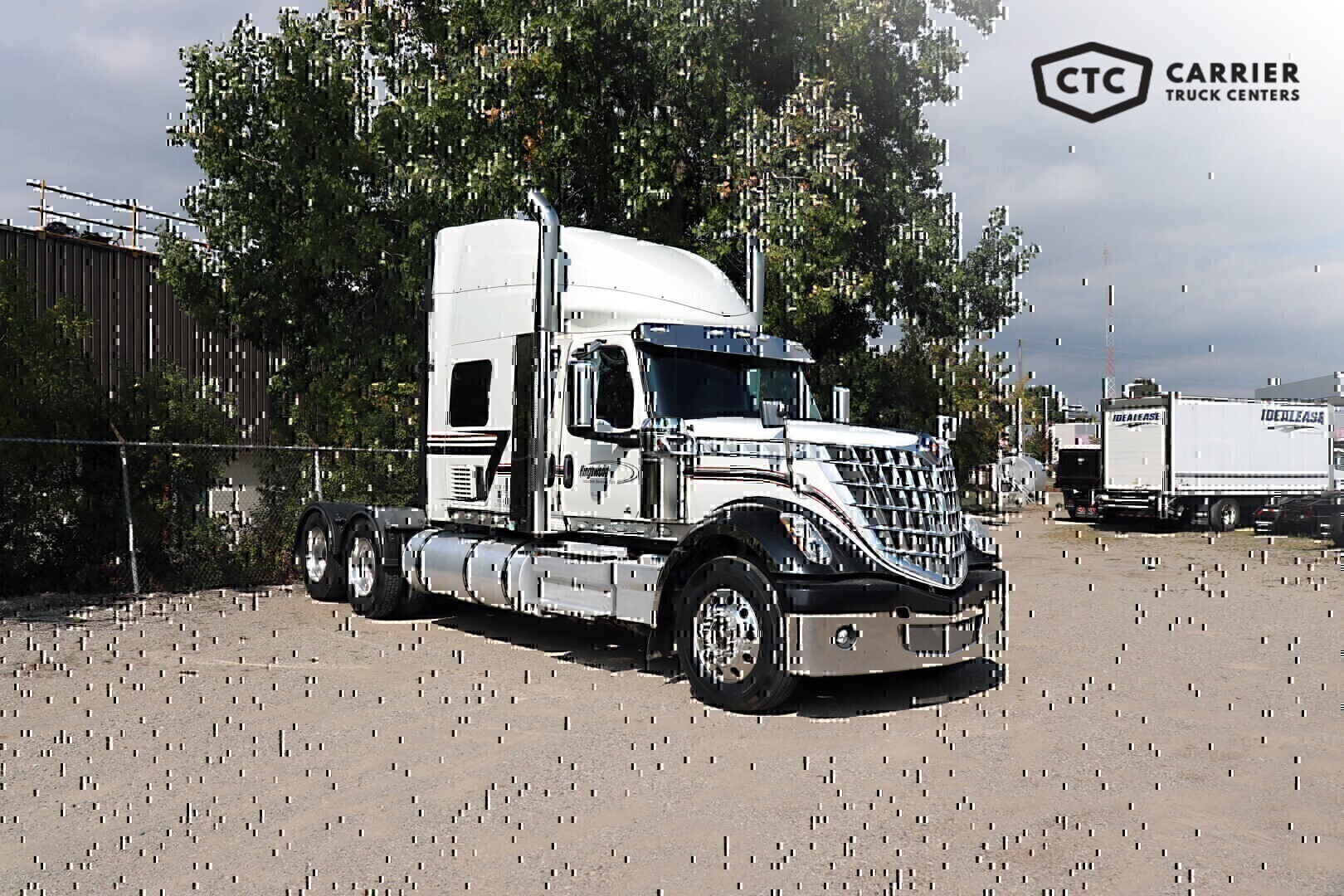 2019 International LONESTAR 