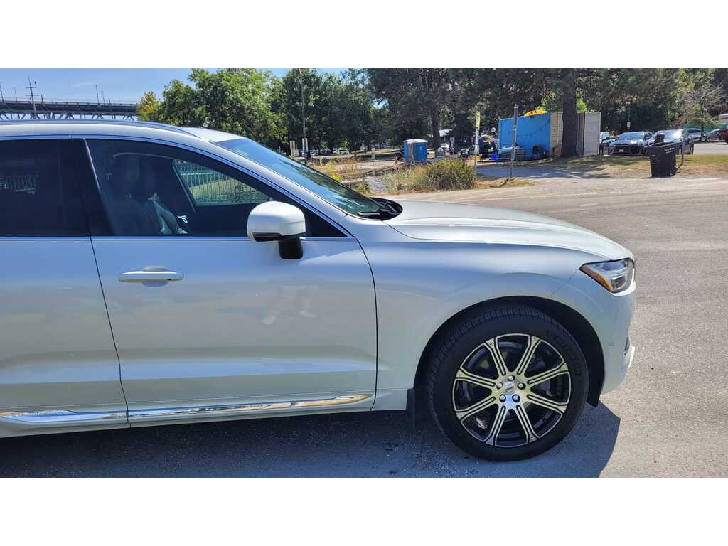 2019 Volvo XC60 Hybrid T8 Inscription, 温哥华, 全款车
