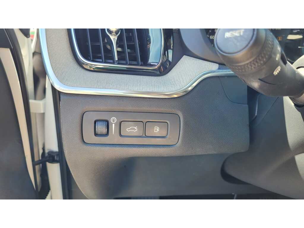 2019 Volvo XC60 Hybrid T8 Inscription, 温哥华, 全款车