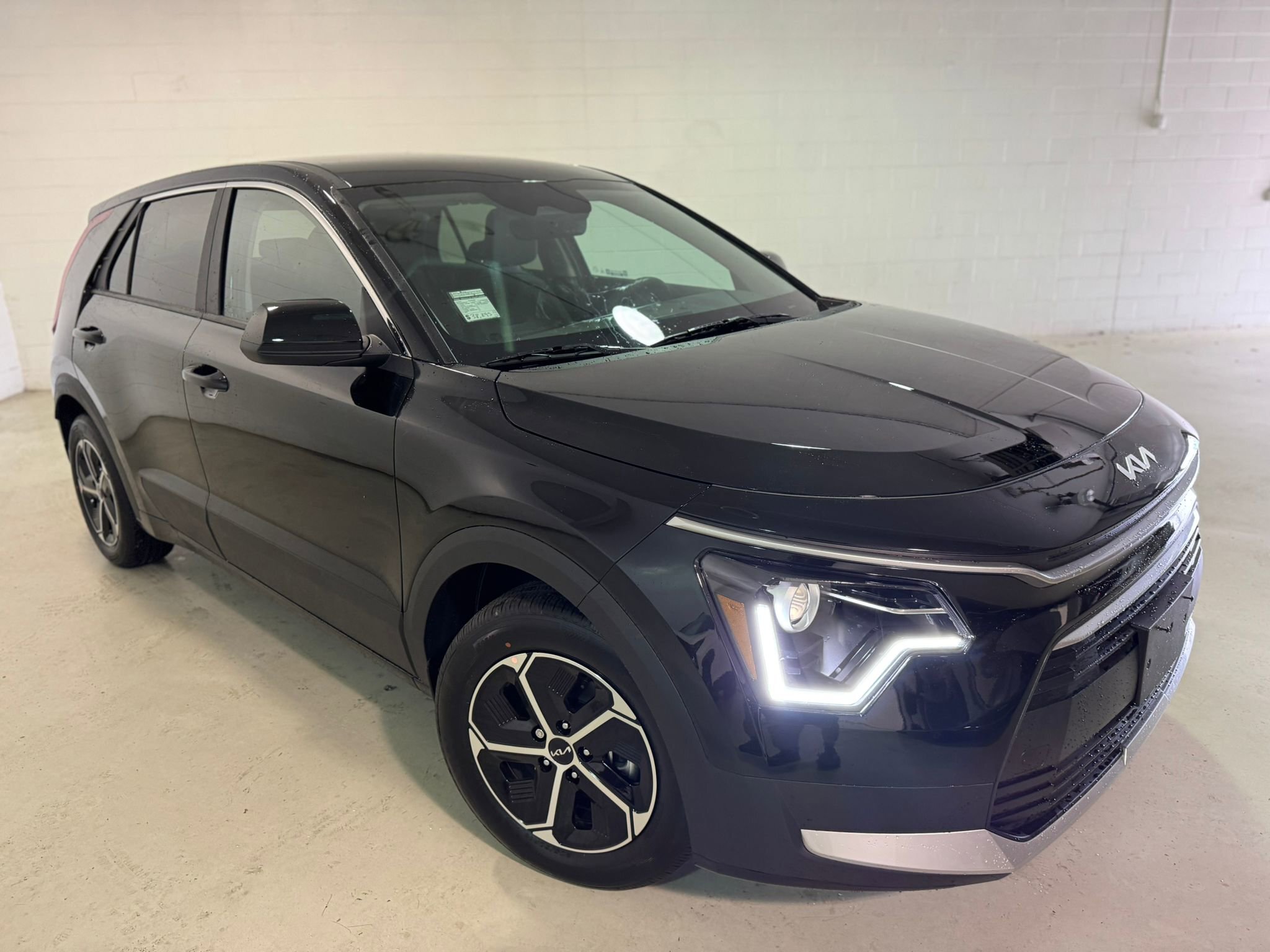 2025 Kia Niro Plug-In Hybrid