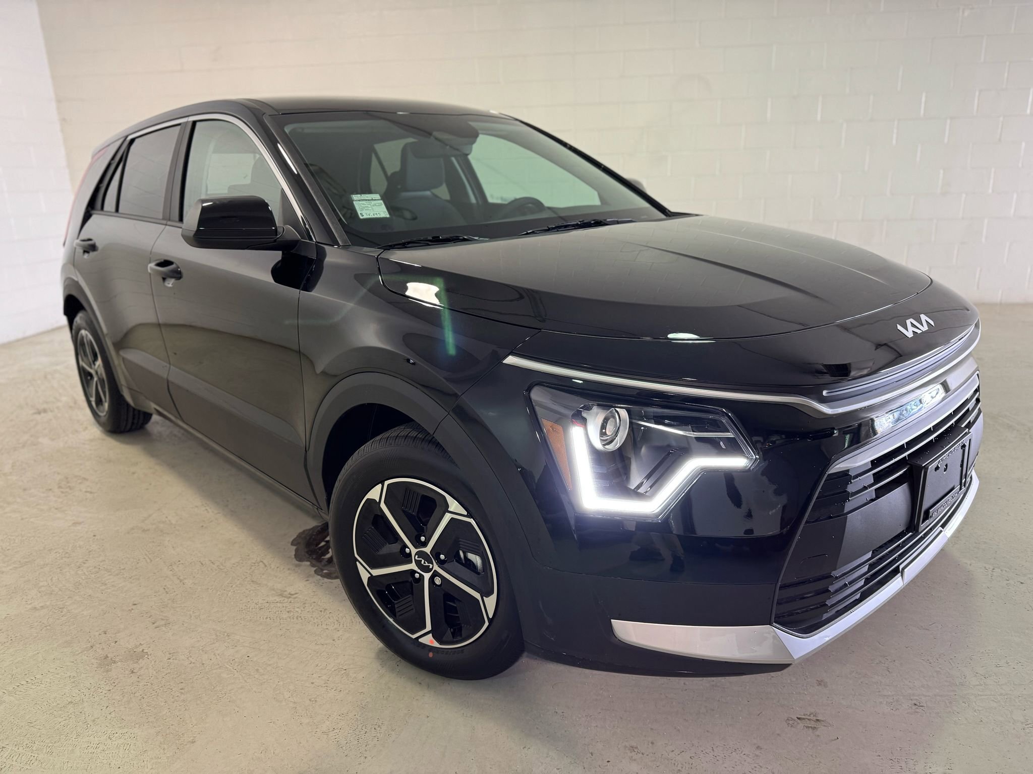 2025 Kia Niro Plug-In Hybrid