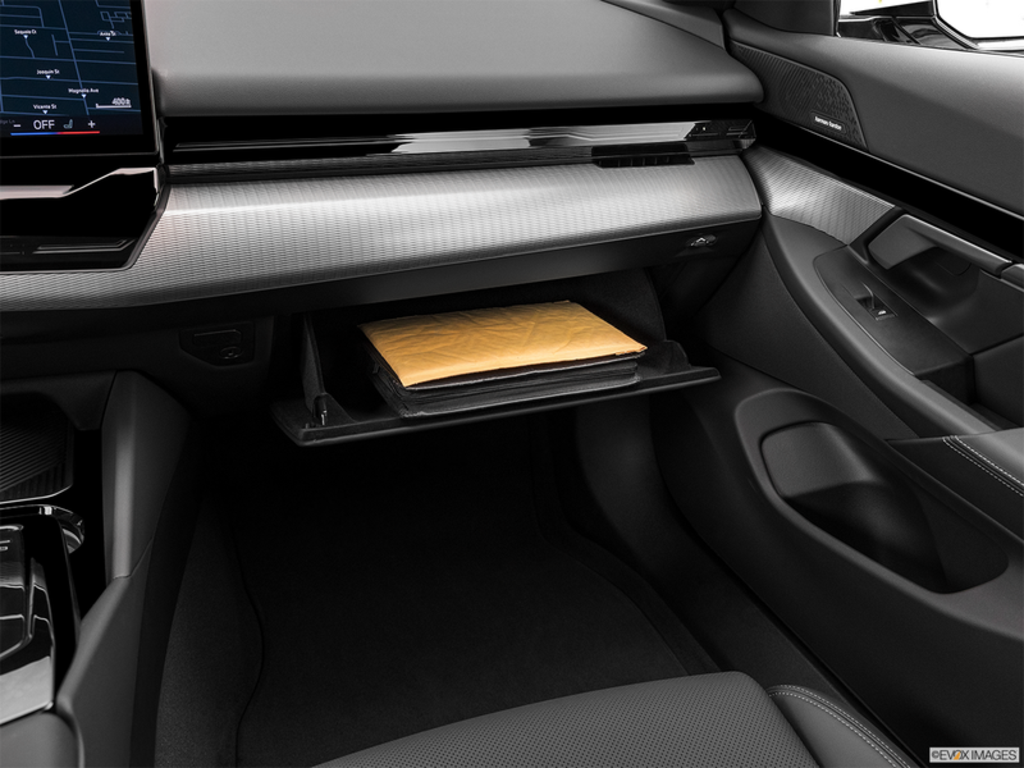 2025 BMW 530i xDrive, 温哥华, 全款车