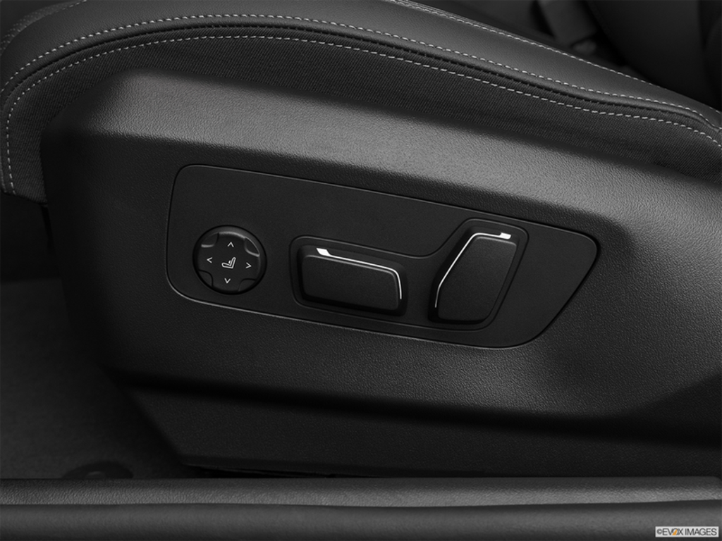 2025 BMW 530i xDrive, 温哥华, 全款车