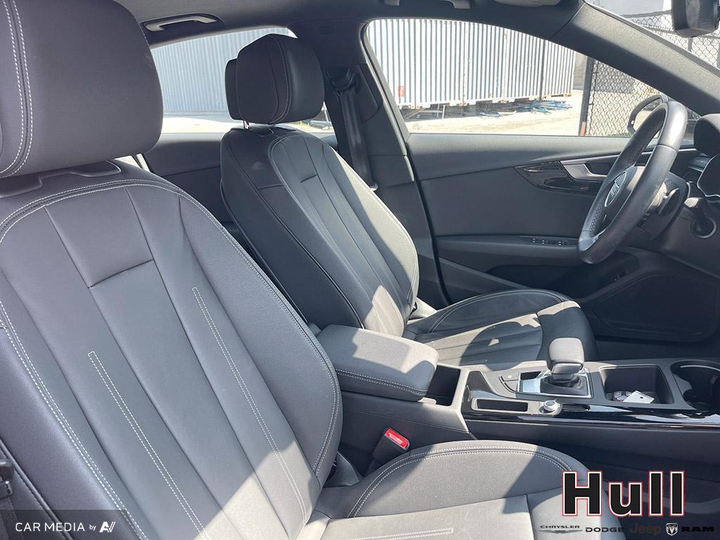 2022 Audi A4 40 Komfort, Toronto, Cash