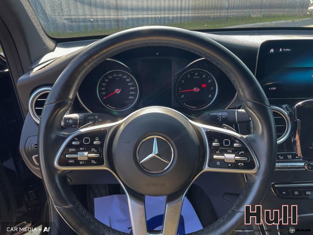 2020 Mercedes-Benz GLC 300 4MATIC, Toronto, Cash