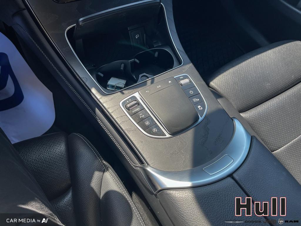 2020 Mercedes-Benz GLC 300 4MATIC, Toronto, Cash