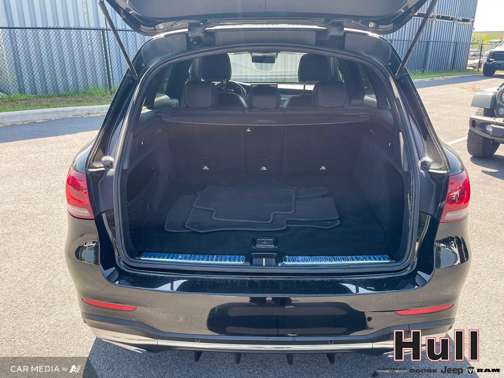 2020 Mercedes-Benz GLC 300 4MATIC, Toronto, Cash