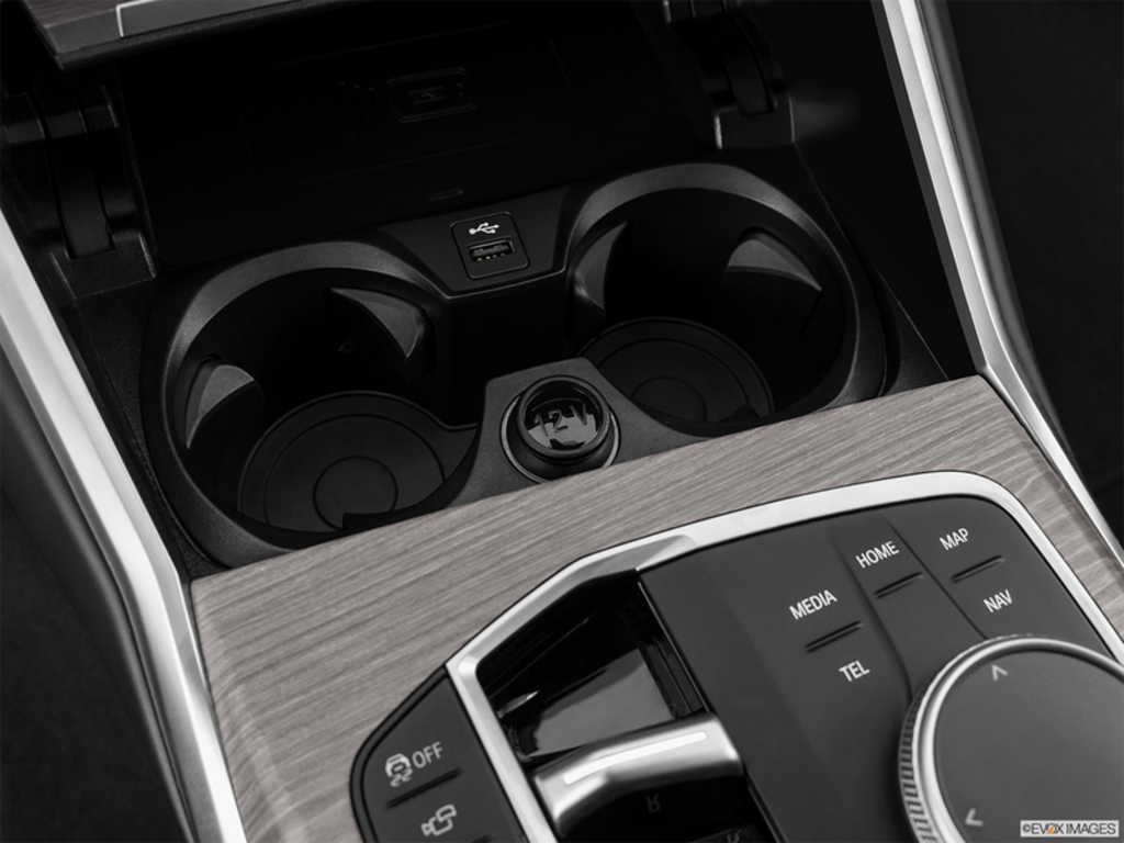 2025 BMW 330i xDrive, 温哥华, 全款车