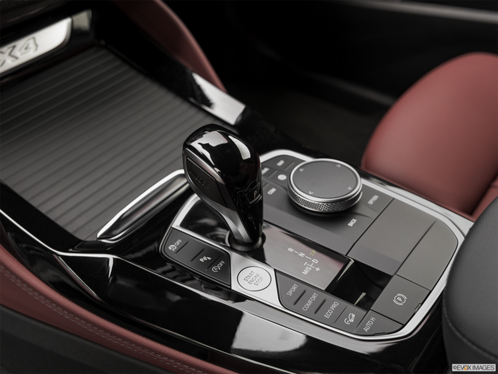 2025 BMW X4 xDrive30i, Vancouver, Cash