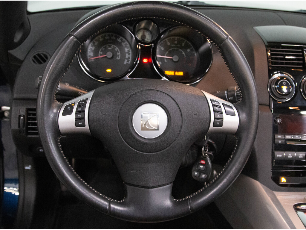 2008 Saturn Sky CONVERTIBLE   SOFT TOP   2 TONE INT.   18" RIM, 多伦多, 全款车