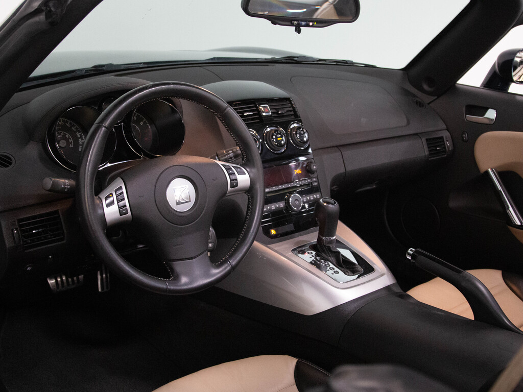 2008 Saturn Sky CONVERTIBLE   SOFT TOP   2 TONE INT.   18" RIM, 多伦多, 全款车