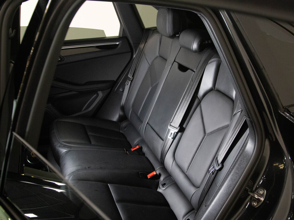 2021 Porsche Macan S, Toronto, Cash