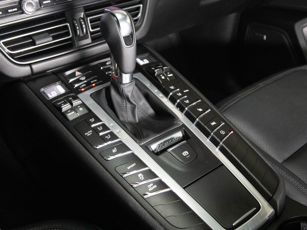 2021 Porsche Macan S, Toronto, Cash