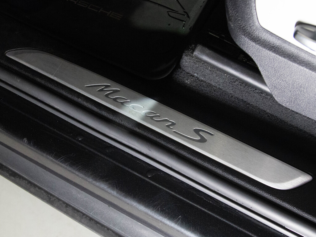 2021 Porsche Macan S, Toronto, Cash