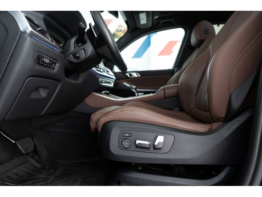 2022 BMW X5 PHEV xDrive45e, Vancouver, Cash