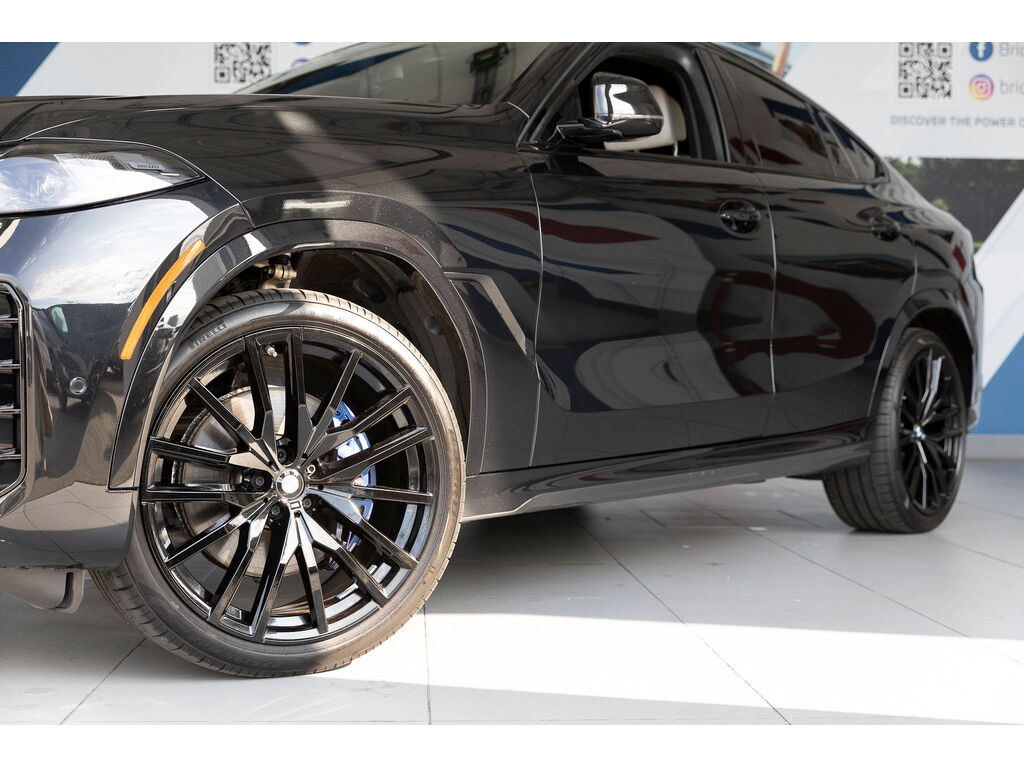 2024 BMW X6 xDrive40i, 温哥华, 全款车