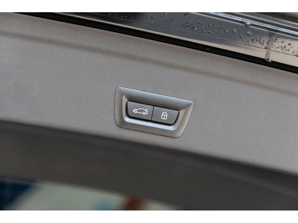 2024 BMW X6 xDrive40i, 温哥华, 全款车