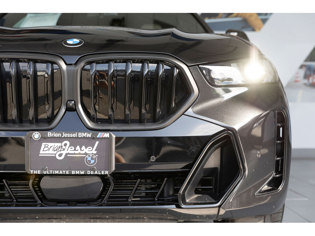 2024 BMW X6 xDrive40i, 温哥华, 全款车