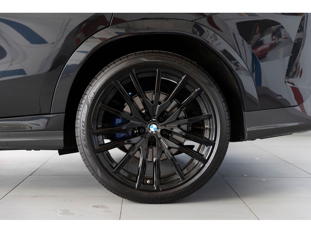 2024 BMW X6 xDrive40i, 温哥华, 全款车