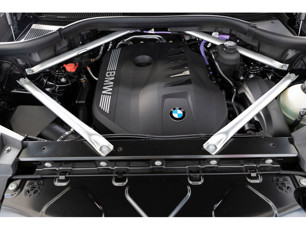 2024 BMW X6 xDrive40i, 温哥华, 全款车